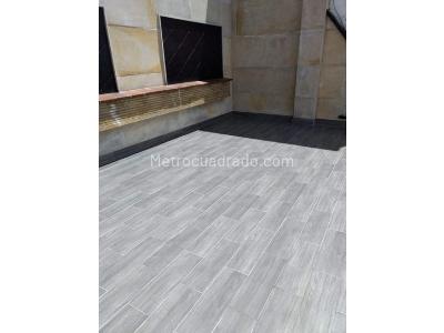 Casa de 5 alcobas en venta en Norte, Bogotá, 386 m² · foto 8 de 17