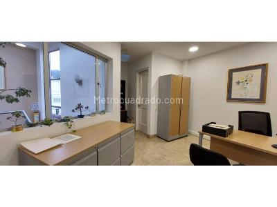 Casa de 5 alcobas en venta en Centro, Bogotá, 318 m² · foto 2 de 20