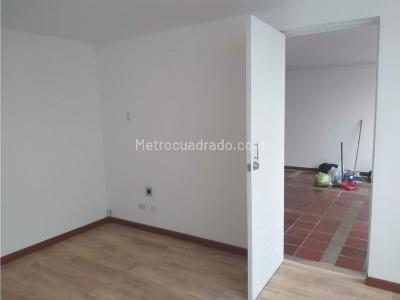 Casa en venta en Noroccidente, Bogotá · foto 2 de 14