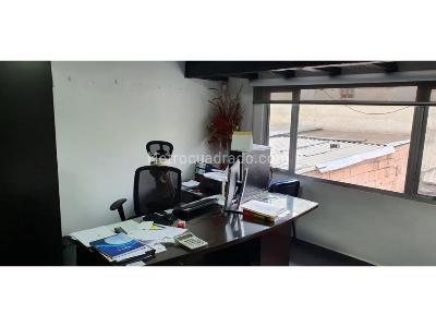 Casa de 5 alcobas en venta en Modelia, Bogotá, 340 m² · foto 17 de 20