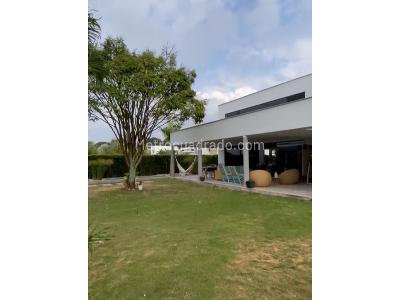 Casa de 5 alcobas en venta en Norte, Ibagué, 581 m² · foto 17 de 17