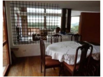 Casa de 4 alcobas en venta en Norte, Chía, 413 m² · foto 10 de 19