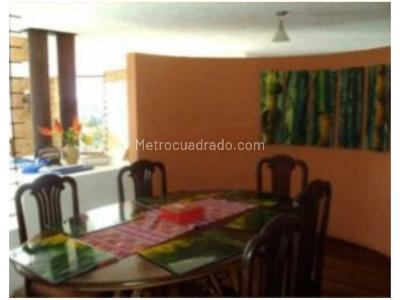Casa de 4 alcobas en venta en Norte, Chía, 413 m² · foto 11 de 19
