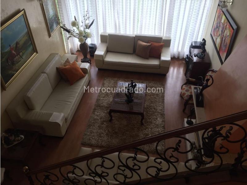 Lote en Venta, Norte, Bogotá D.C. - Más