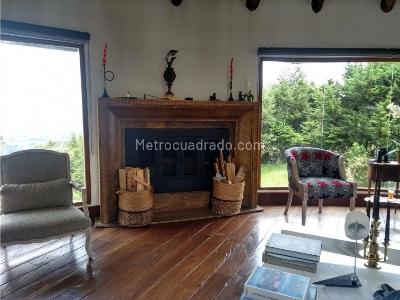 Casa de 3 alcobas en venta en La Floresta, Bogotá, 330 m² · foto 6 de 11