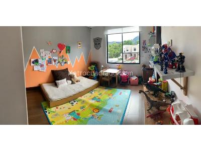 Casa de 3 alcobas en venta en Norte, Cajicá, 217 m² · foto 14 de 19