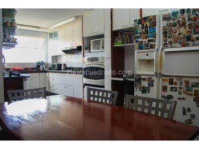 Casa de 5 alcobas en venta en Entre Rios, Bogotá, 325 m² · foto 6 de 19