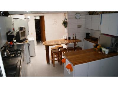 Casa de 5 alcobas en venta en Entre Rios, Bogotá, 325 m² · foto 7 de 19