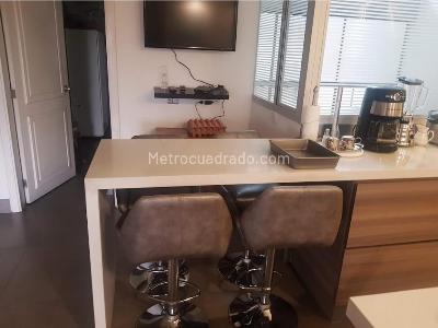 Apartamento de 3 alcobas en venta en El Refugio, Bogotá, 314 m² · foto 6 de 20
