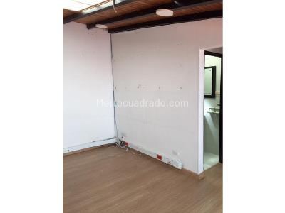 Casa de 5 alcobas en venta en Santa Barbara, Bogotá, 220 m² · foto 9 de 20