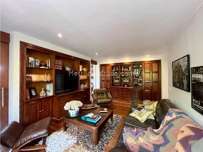 Apartamento de 3 alcobas en venta en Niza, Bogotá, 300 m² · foto 9 de 20
