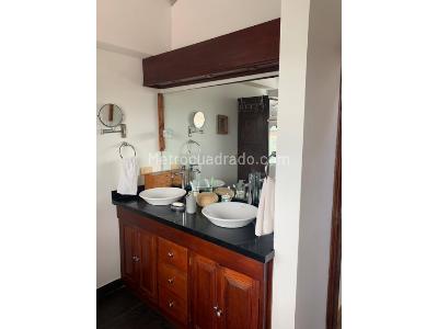 Casa de 5 alcobas en venta en Norte, Bogotá, 600 m² · foto 16 de 20