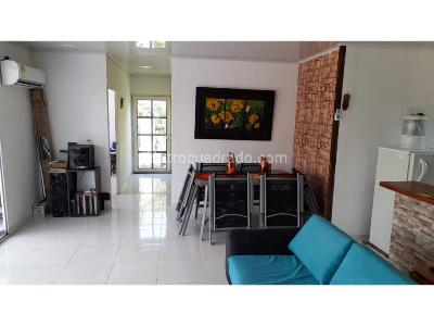 Casa de 5 alcobas en venta en Oriente, Villavicencio, 140 m² · foto 2 de 16