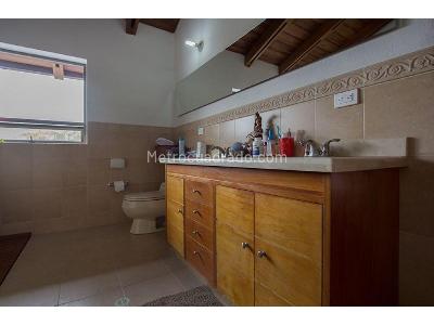 Casa de 4 alcobas en venta en Norte, La Calera, 700 m² · foto 13 de 20