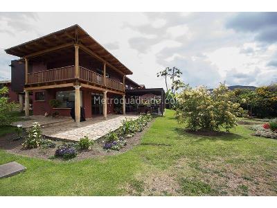Casa de 4 alcobas en venta en Norte, La Calera, 700 m² · foto 19 de 20