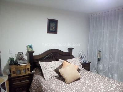 Casa de 5 alcobas en venta en Centro, Bogotá, 196 m² · foto 14 de 20