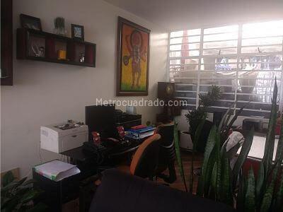 Casa de 5 alcobas en venta en Centro, Bogotá, 196 m² · foto 6 de 20