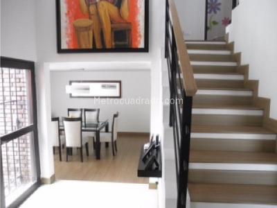 Casa de 3 alcobas en venta en Norte, Bogotá, 258 m² · foto 10 de 20