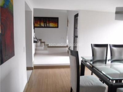 Casa de 3 alcobas en venta en Norte, Bogotá, 258 m² · foto 4 de 20