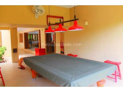 Casa de 4 alcobas en venta en Norte, Girardot, 387 m² · foto 3 de 6