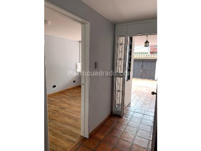 Casa en venta en Santa Paula, Bogotá · foto 8 de 20