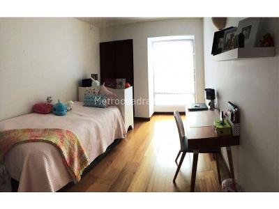 Apartamento en venta en Los Rosales, Bogotá · foto 8 de 9