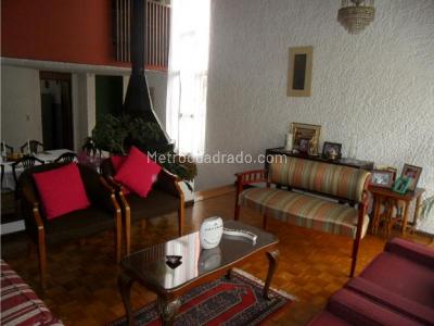 Casa en venta en El Contador, Bogotá · foto 2 de 20
