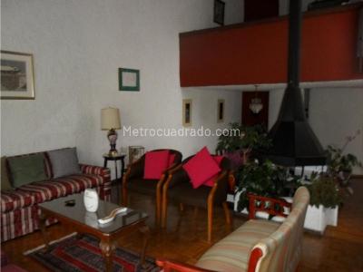 Casa en venta en El Contador, Bogotá · foto 3 de 20