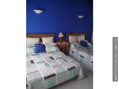 Casa de 4 alcobas en venta en Norte, Girardot, 370 m² · foto 9 de 16
