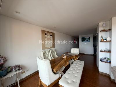 Apartamento de 3 alcobas en venta en Bella Suiza, Bogotá, 140 m² · foto 13 de 20