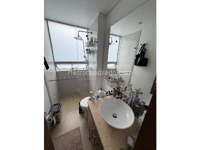 Apartamento de 3 alcobas en venta en Bella Suiza, Bogotá, 140 m² · foto 17 de 20