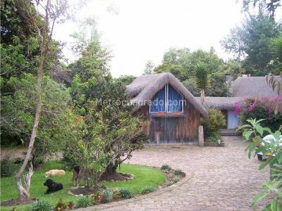 Casa de 5 alcobas en venta en Colinas De Suba, Bogotá, 400 m² · foto 8 de 19