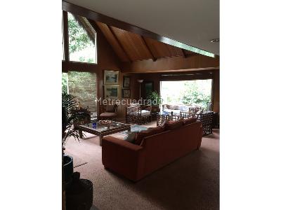 Casa de 5 alcobas en venta en Colinas De Suba, Bogotá, 400 m² · foto 10 de 19