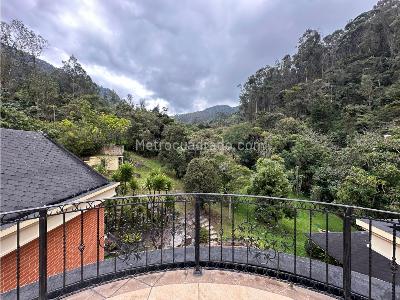 Casa de 4 alcobas en venta en La Floresta, Bogotá · foto 2 de 9