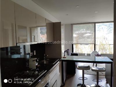 Apartamento de 1 alcoba en arriendo en Chico Norte, Bogotá, 58 m² · foto 3 de 9