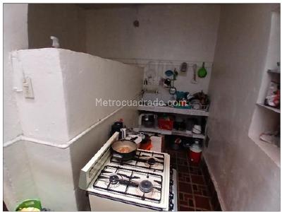 Casa de 5 alcobas en venta en Benjamin Herrera, Bogotá, 200 m² · foto 2 de 8