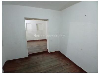 Casa de 5 alcobas en venta en Benjamin Herrera, Bogotá, 200 m² · foto 4 de 8