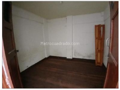 Casa de 5 alcobas en venta en Benjamin Herrera, Bogotá, 200 m² · foto 5 de 8