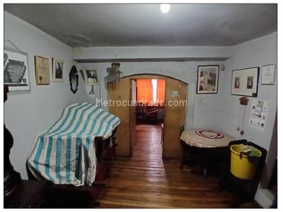 Casa de 5 alcobas en venta en Benjamin Herrera, Bogotá, 200 m² · foto 6 de 8