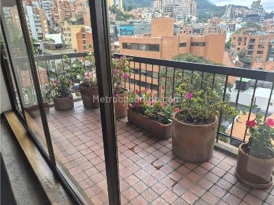 Apartamento en venta en Los Rosales, Bogotá · foto 10 de 19