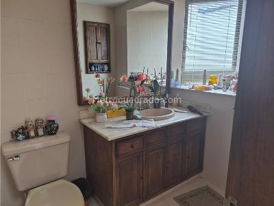 Apartamento en venta en Los Rosales, Bogotá · foto 13 de 19