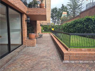 Apartamento en venta en Los Rosales, Bogotá · foto 18 de 19