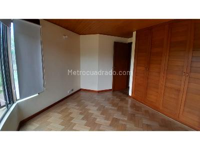 Casa de 3 alcobas en venta en Lagos De Torca, Bogotá, 1200 m² · foto 13 de 20