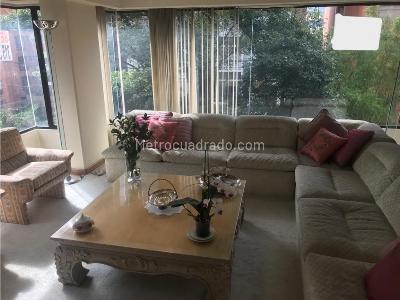 Apartamento en venta en El Chico, Bogotá · foto 2 de 16