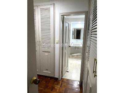 Apartamento de 4 alcobas en venta en Normandia Sebastian De Belalcazar, Cali, 235 m² · foto 19 de 20