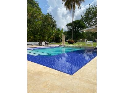 Casa de 4 alcobas en venta en Puerto Peñalisa, Girardot, 1268 m² · foto 14 de 16