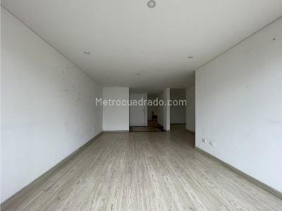 Apartamento de 2 alcobas en venta en Santa Barbara, Bogotá, 65 m² · foto 2 de 11