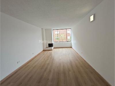 Apartamento en venta en Suba, Bogotá · foto 3 de 10