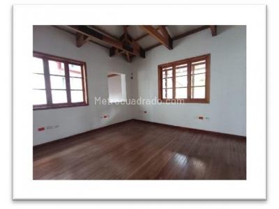 Casa de 5 alcobas en venta en Pardo Rubio, Bogotá, 968 m² · foto 15 de 15