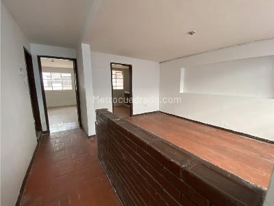 Casa en venta en San Jose, Bogotá · foto 5 de 8